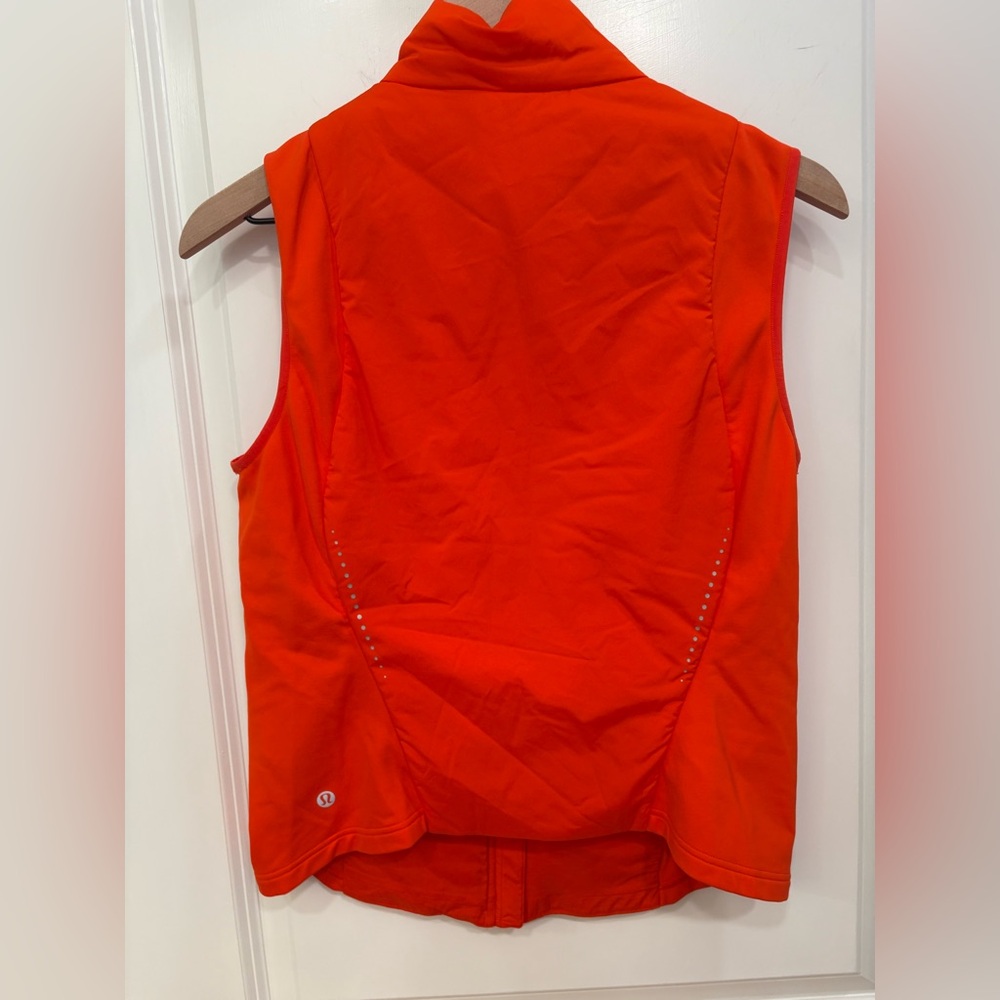 Lululemon Push Your Pace Vest Like New - Picture 8 of 8